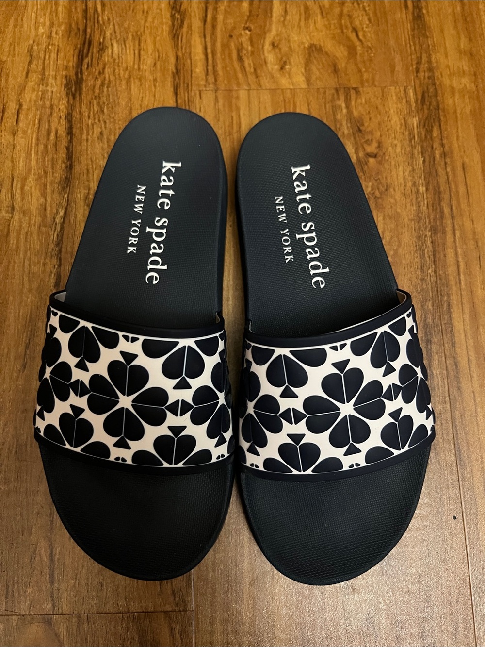 kate spade Black & White Floral Pattern Slide Sandals